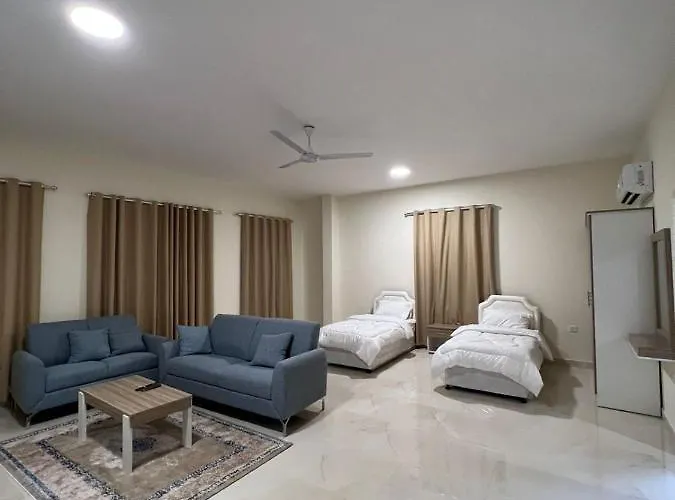 Mirbat Apartments