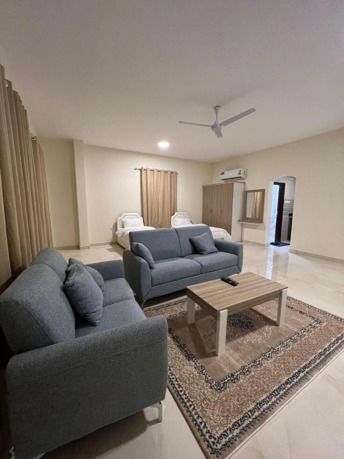 Mirbat Apartments अपार्टमेंट