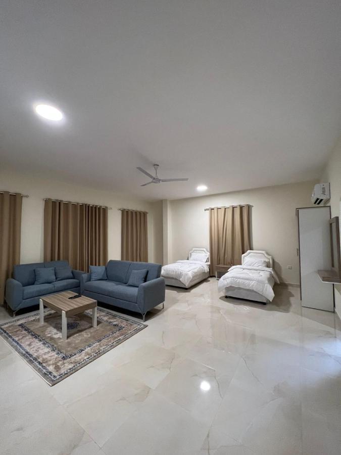 Mirbat Apartments अपार्टमेंट *